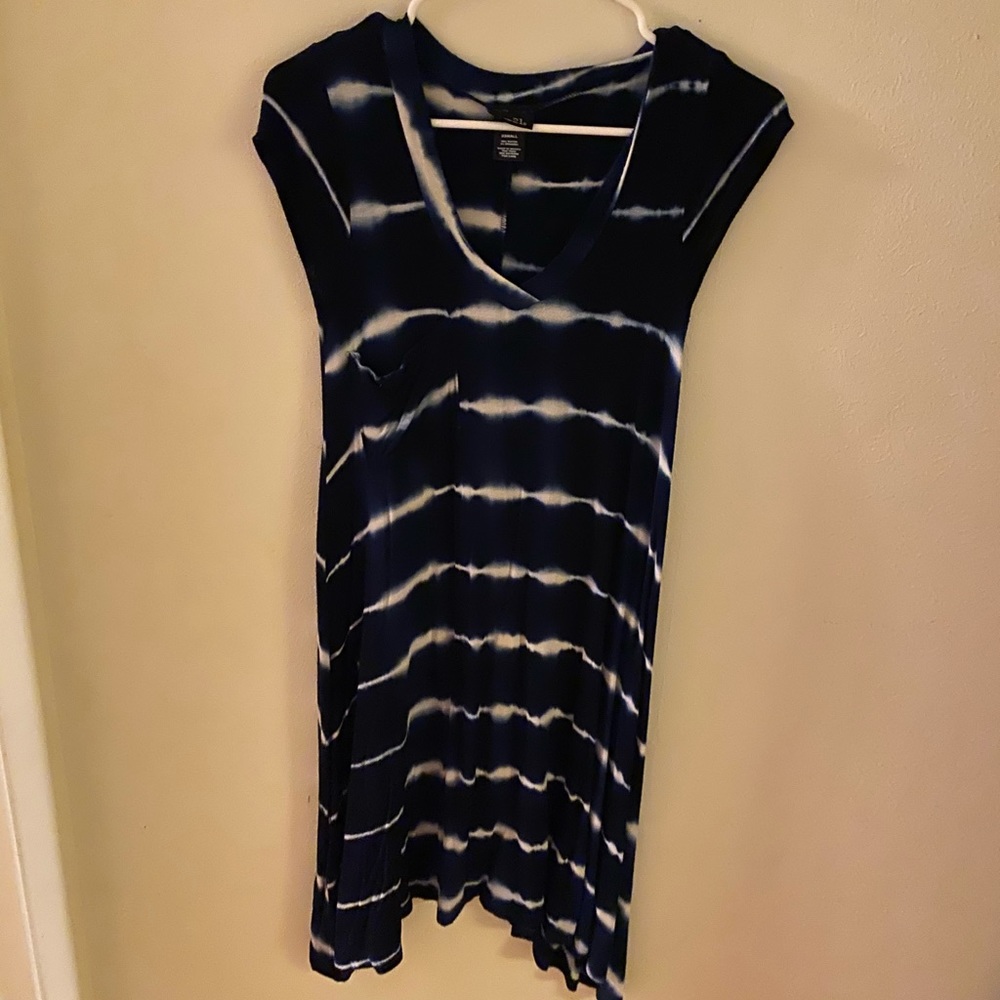 Women’s dress